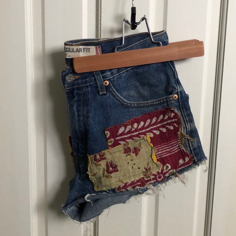 Levi limited edition patch shorts. W31.